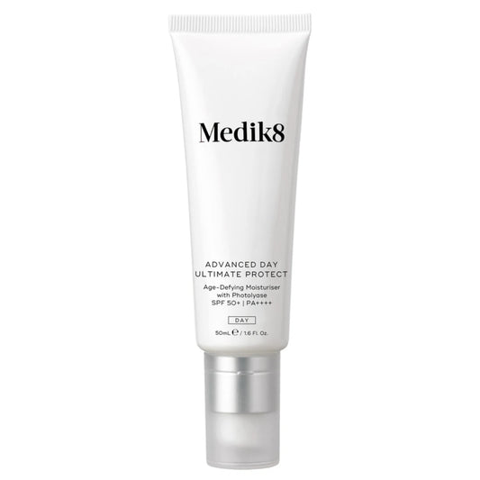 MEDIK8 Advanced Day Ultimate Protect SPF50 50 ml on kattava suoja auringonvaloa ja ympäristön saasteita vastaan